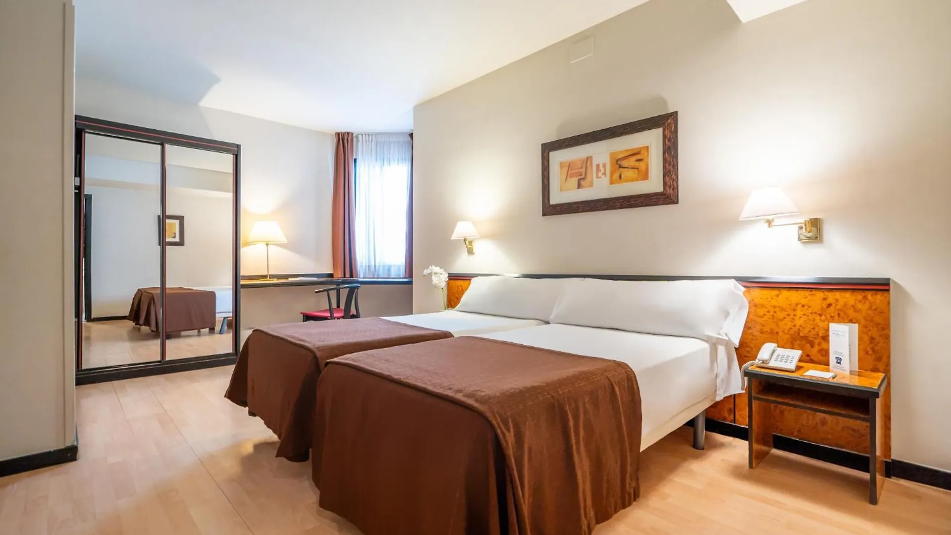 Hotel Glories Barcelona 3*,